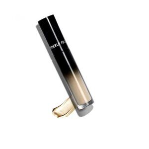 Merle Norman Plush Liquid Shadow Perf‎